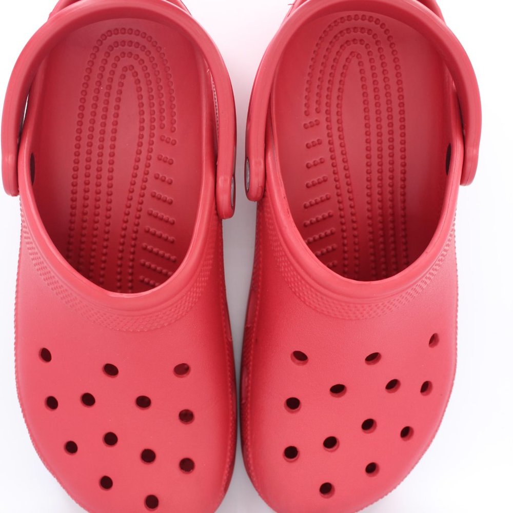 CROCS Original CLASSIC Clogs Shoes Sandals Real and Genuine RED M (8) W (10) EUC